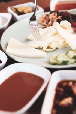 zengin ve leziz Türk Kahvaltı