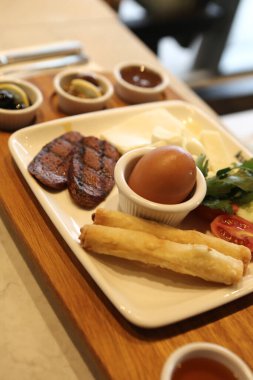 zengin ve leziz Türk Kahvaltı