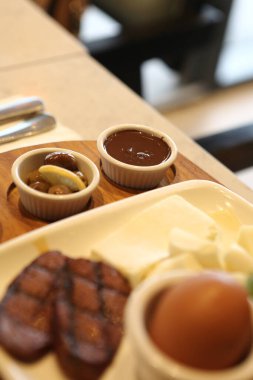 zengin ve leziz Türk Kahvaltı