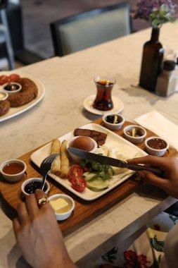 zengin ve leziz Türk Kahvaltı