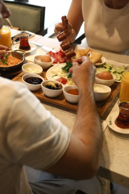 zengin ve leziz Türk Kahvaltı