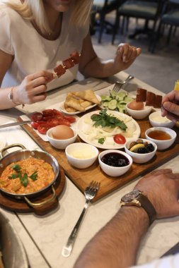 zengin ve leziz Türk Kahvaltı