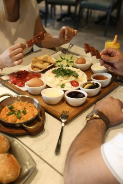 zengin ve leziz Türk Kahvaltı