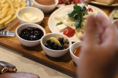 zengin ve leziz Türk Kahvaltı