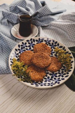 Koyu çikolata parçaları ile tanımlama