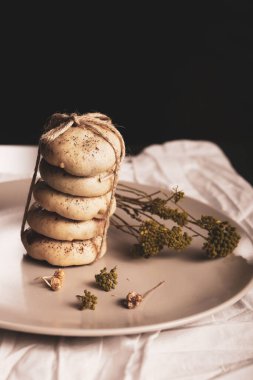 Koyu çikolata parçaları ile tanımlama