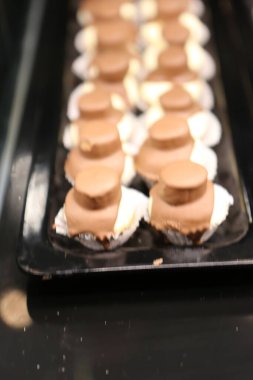 Masada lezzetli bir pasta var.