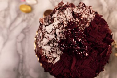 Masada lezzetli bir pasta var.