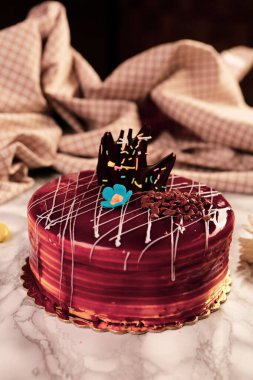 Masada lezzetli bir pasta var.