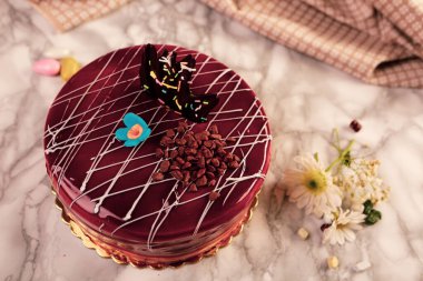 Masada lezzetli bir pasta var.