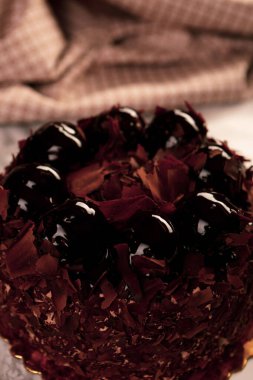 Masada lezzetli bir pasta var.