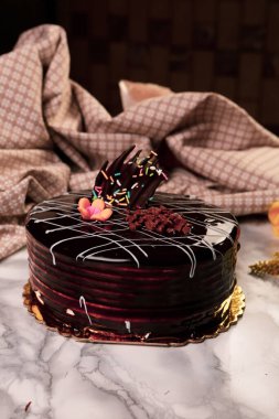 Masada lezzetli bir pasta var.