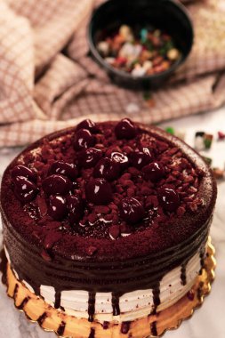 Masada lezzetli bir pasta var.