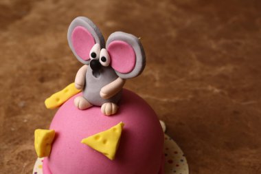 Masada lezzetli bir pasta var.