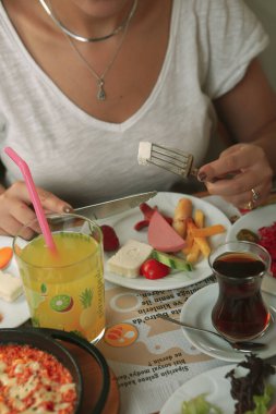 zengin ve leziz Türk Kahvaltı