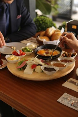 zengin ve leziz Türk Kahvaltı