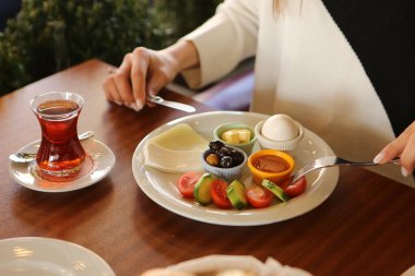 zengin ve leziz Türk Kahvaltı