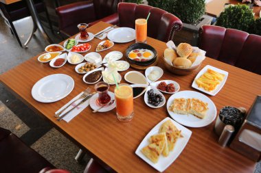 zengin ve leziz Türk Kahvaltı