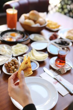 zengin ve leziz Türk Kahvaltı