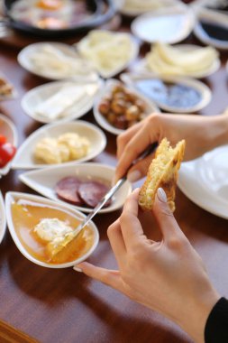 zengin ve leziz Türk Kahvaltı