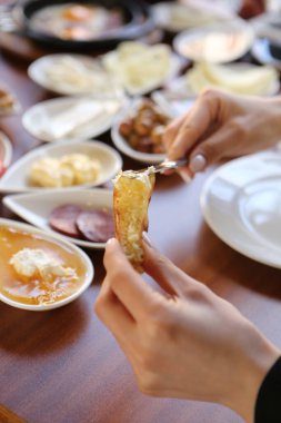 zengin ve leziz Türk Kahvaltı