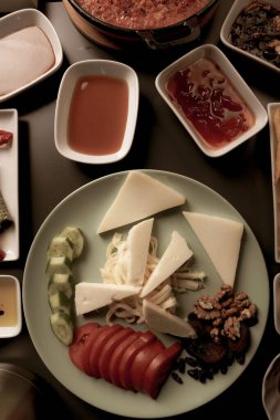 zengin ve leziz Türk Kahvaltı