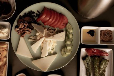 zengin ve leziz Türk Kahvaltı