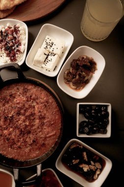 zengin ve leziz Türk Kahvaltı