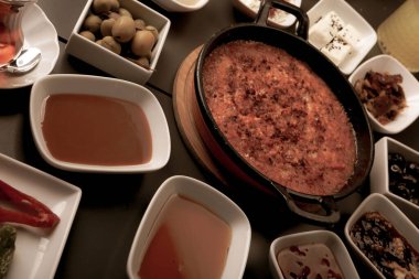 zengin ve leziz Türk Kahvaltı