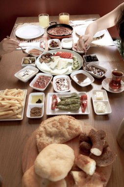 zengin ve leziz Türk Kahvaltı
