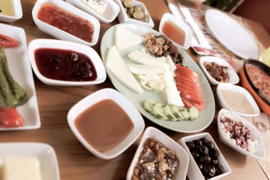 zengin ve leziz Türk Kahvaltı