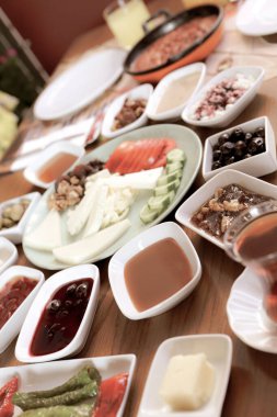 zengin ve leziz Türk Kahvaltı