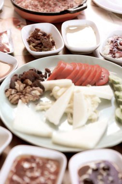 zengin ve leziz Türk Kahvaltı