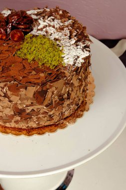 Masada lezzetli bir pasta var.