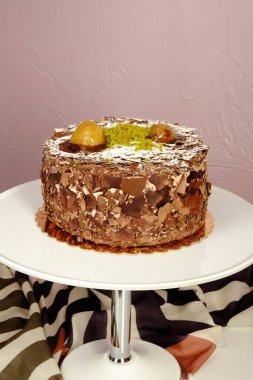 Masada lezzetli bir pasta var.