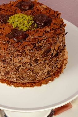 Masada lezzetli bir pasta var.