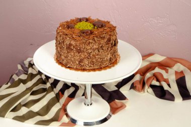 Masada lezzetli bir pasta var.