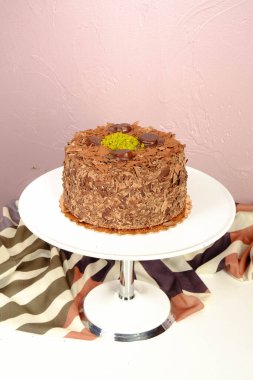 Masada lezzetli bir pasta var.