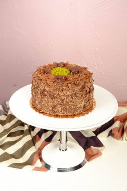 Masada lezzetli bir pasta var.