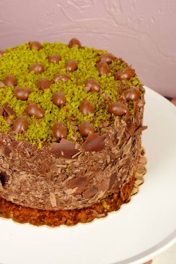 Masada lezzetli bir pasta var.