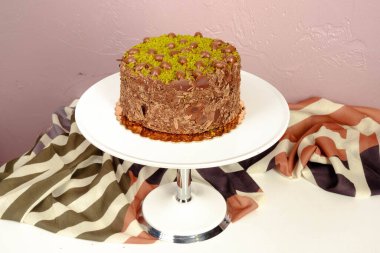 Masada lezzetli bir pasta var.