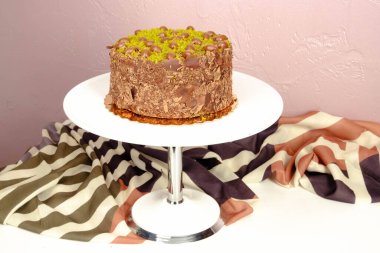 Masada lezzetli bir pasta var.