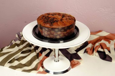 Masada lezzetli bir pasta var.