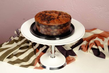 Masada lezzetli bir pasta var.