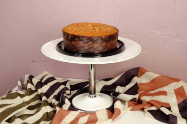 Masada lezzetli bir pasta var.