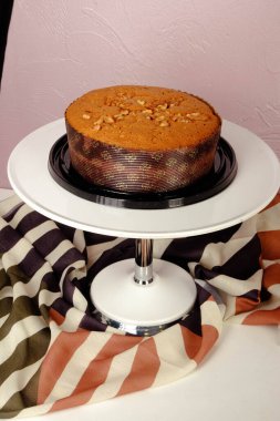 Masada lezzetli bir pasta var.