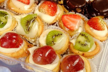 Masada lezzetli bir pasta var.