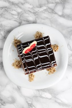 Masada lezzetli bir pasta var.