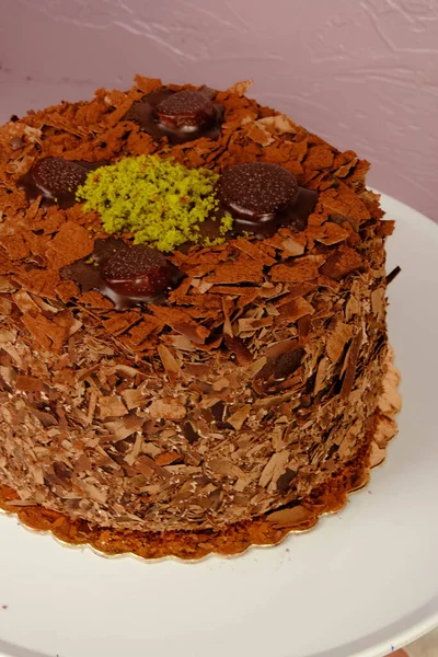 Masada lezzetli bir pasta var.