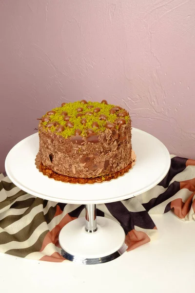 Masada lezzetli bir pasta var.